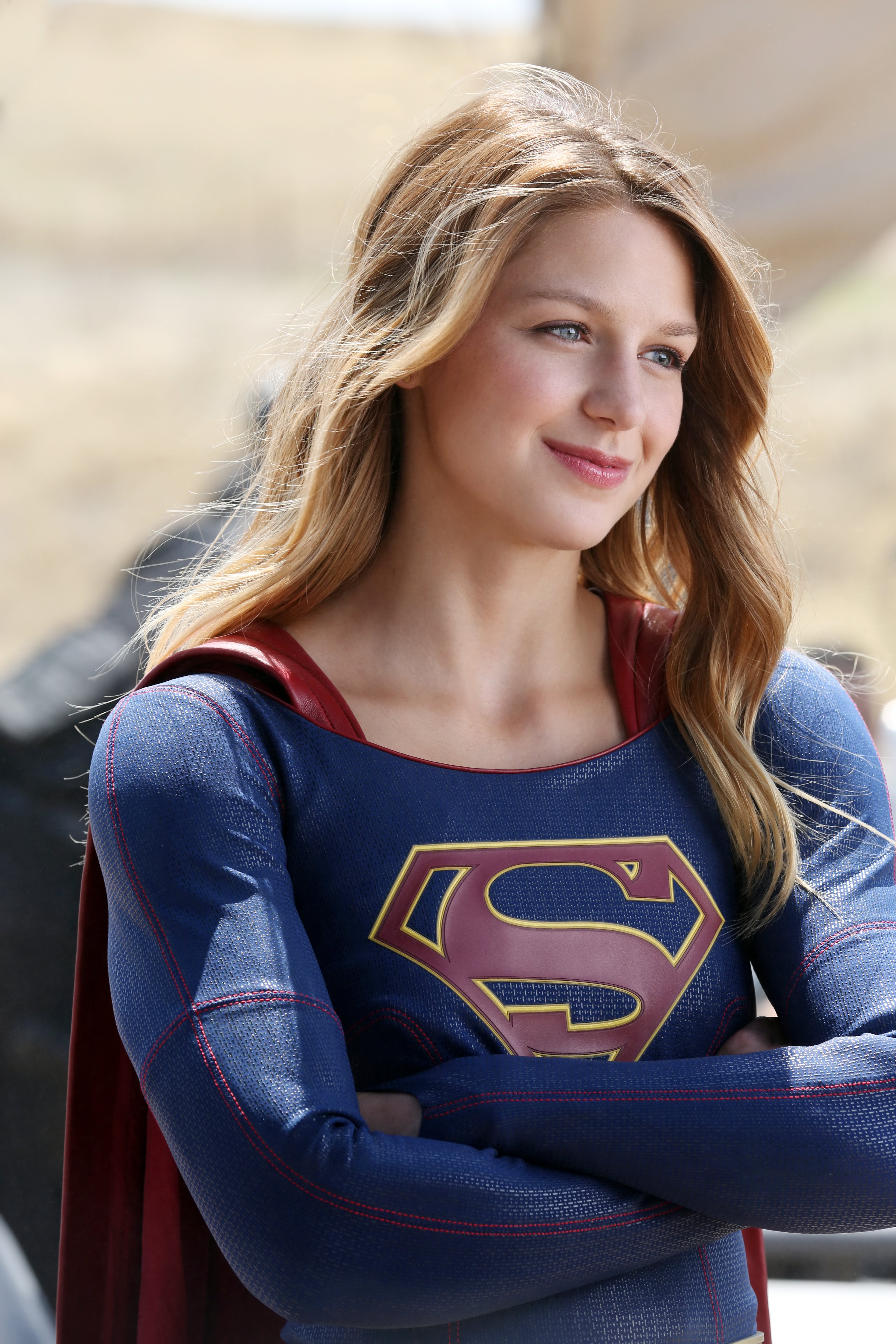She's a Supergirl: интервью Мелиссы Бенойст